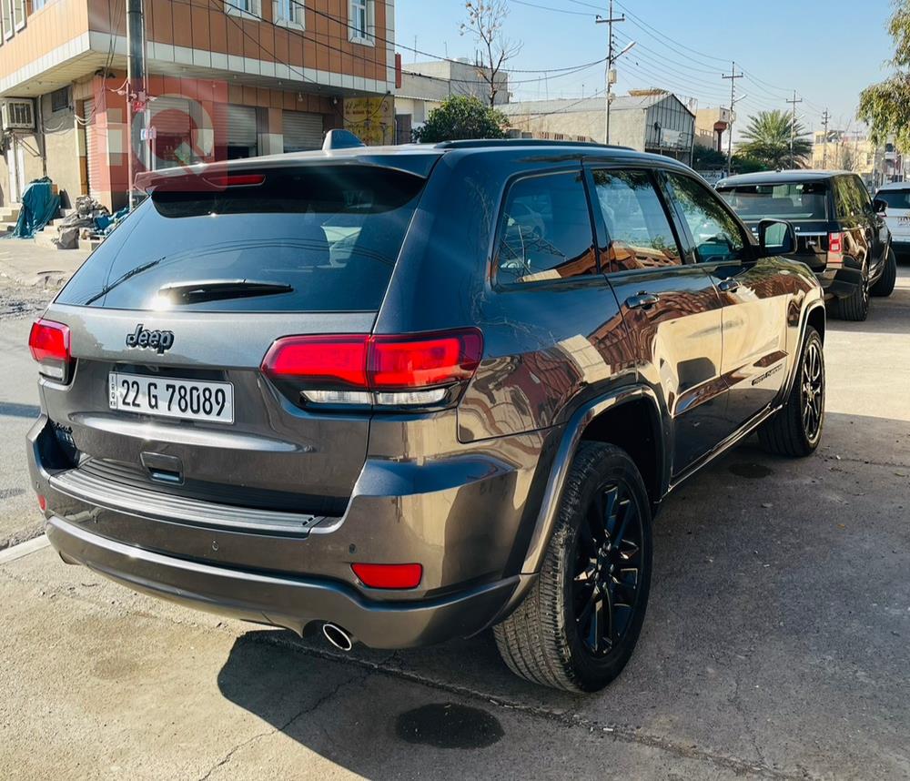 Jeep Grand Cherokee L